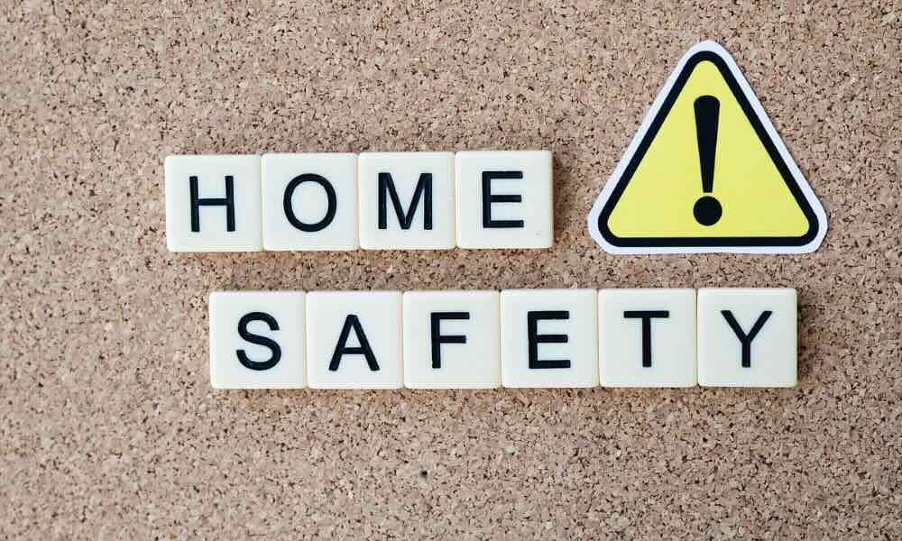 Jak skutecznie zabezpieczyć dom przed pożarem?