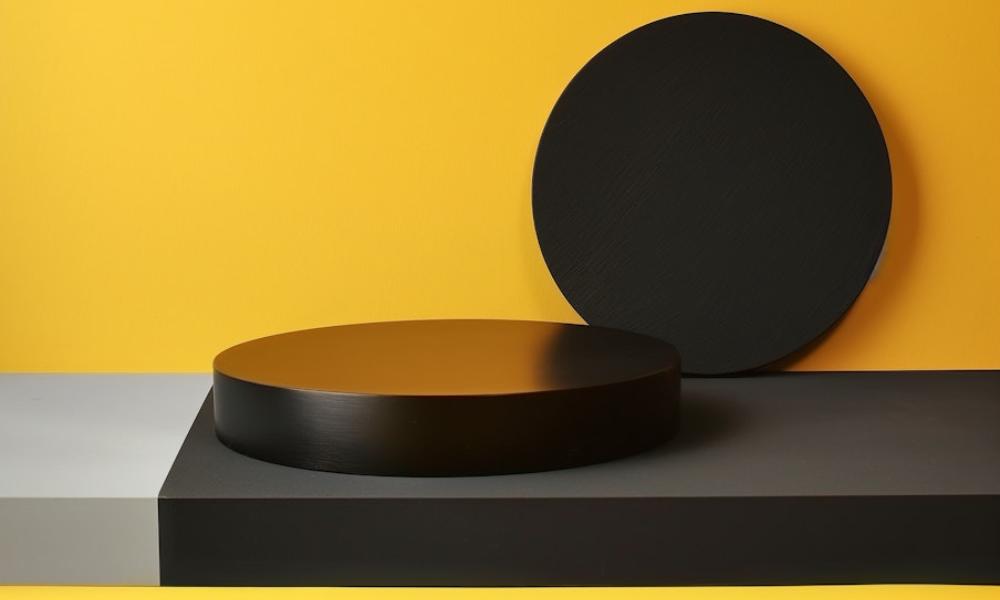 Minimalizm cyfrowy: jak odzyskać czas i spokój w erze ekranów?