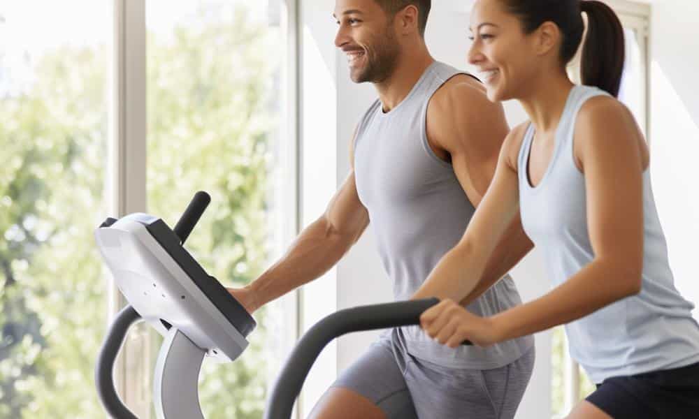 Jak poprawić kondycję w domu bez drogiego sprzętu?